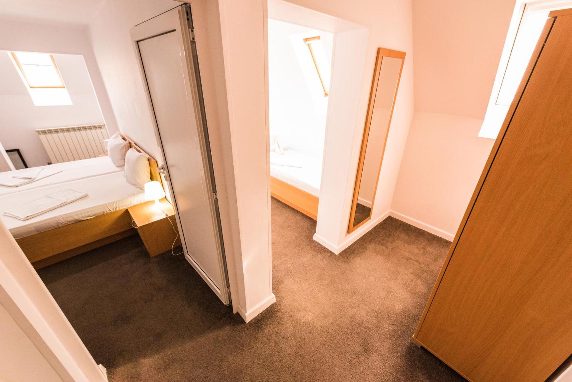 Manea Orsova Hotel Luaran gambar
