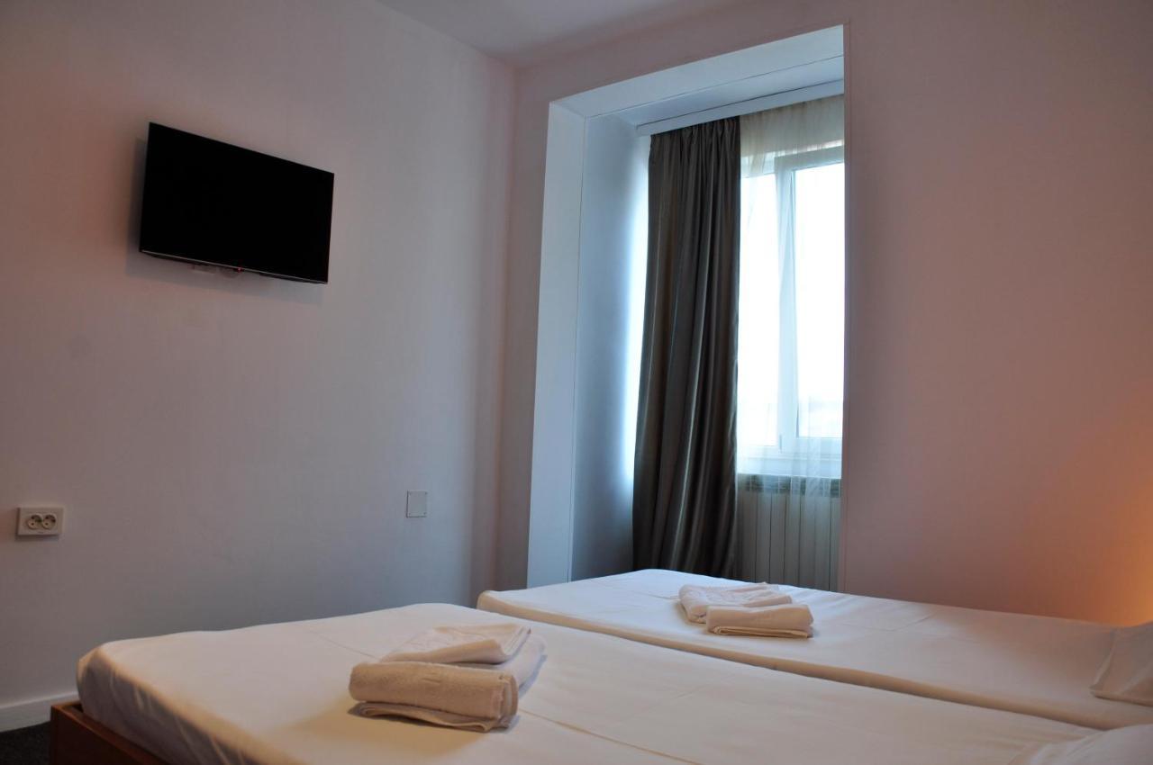 Manea Orsova Hotel Luaran gambar