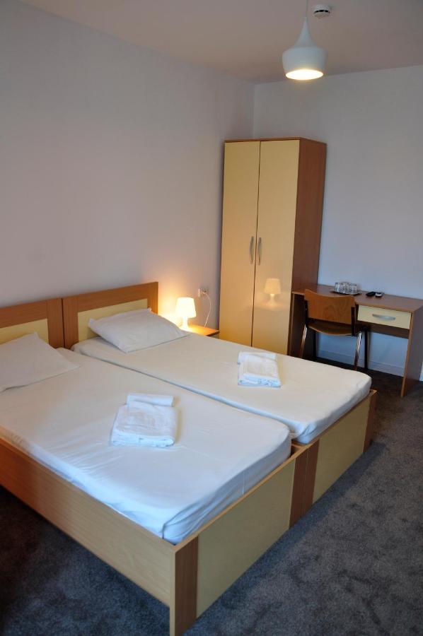 Manea Orsova Hotel Luaran gambar