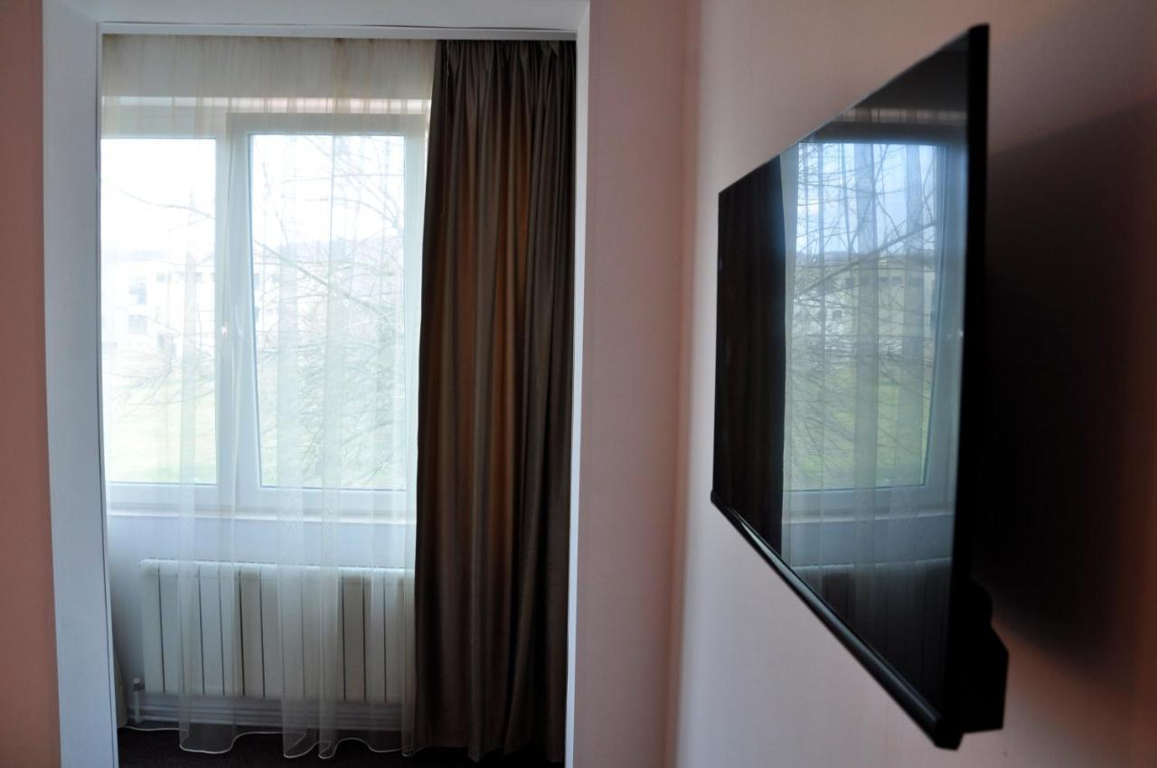 Manea Orsova Hotel Luaran gambar