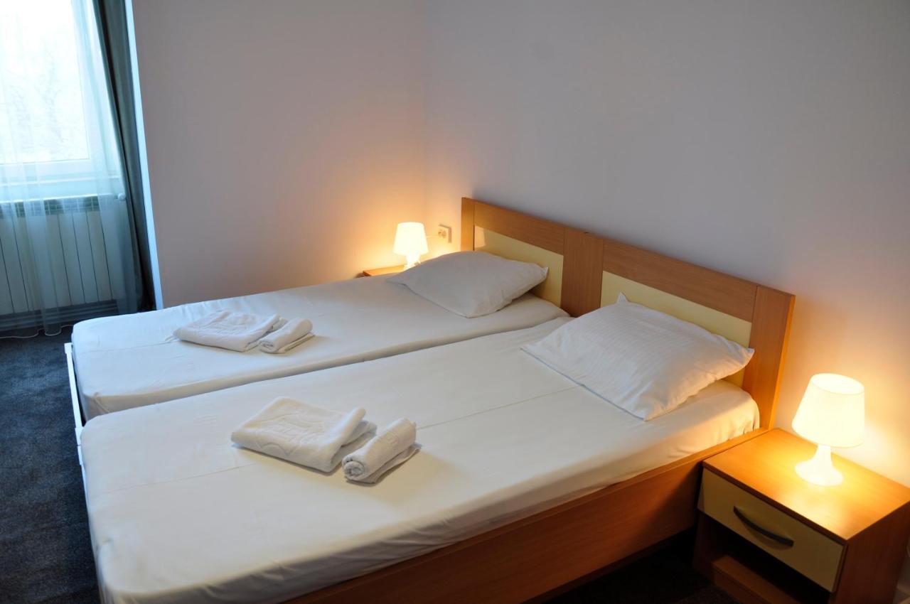 Manea Orsova Hotel Luaran gambar